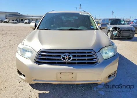 2010 Toyota Highlander Se z USA, uszkodzony, nr VIN 5TDKK3EH2AS017366